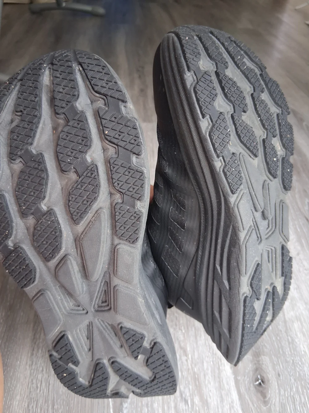 Nortiv Women's Black Walking Breathable Cushioned Athletic Shoes Size 8